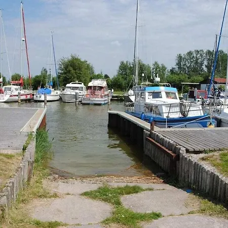 Vakantiehuis At The Saaler Bodden Saal